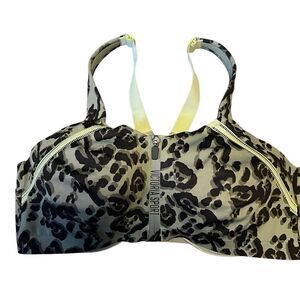 Victoria's Secret sports bra Cano size 38DD